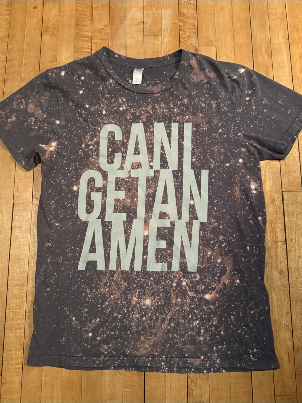 Graphic 'CAN I GET AN AMEN' Short Sleeve Tee - Bleach Effect